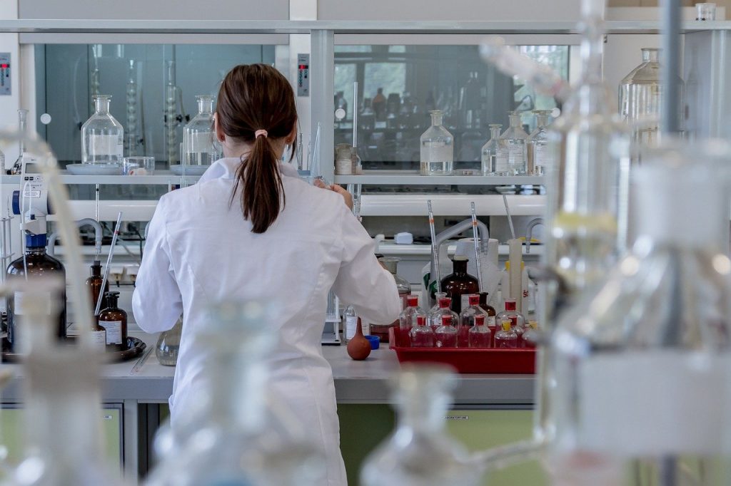 Co musi się znaleźć w laboratorium